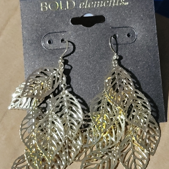 New bundle of leaf bangles and matching leaf earrings - Picture 3 of 8